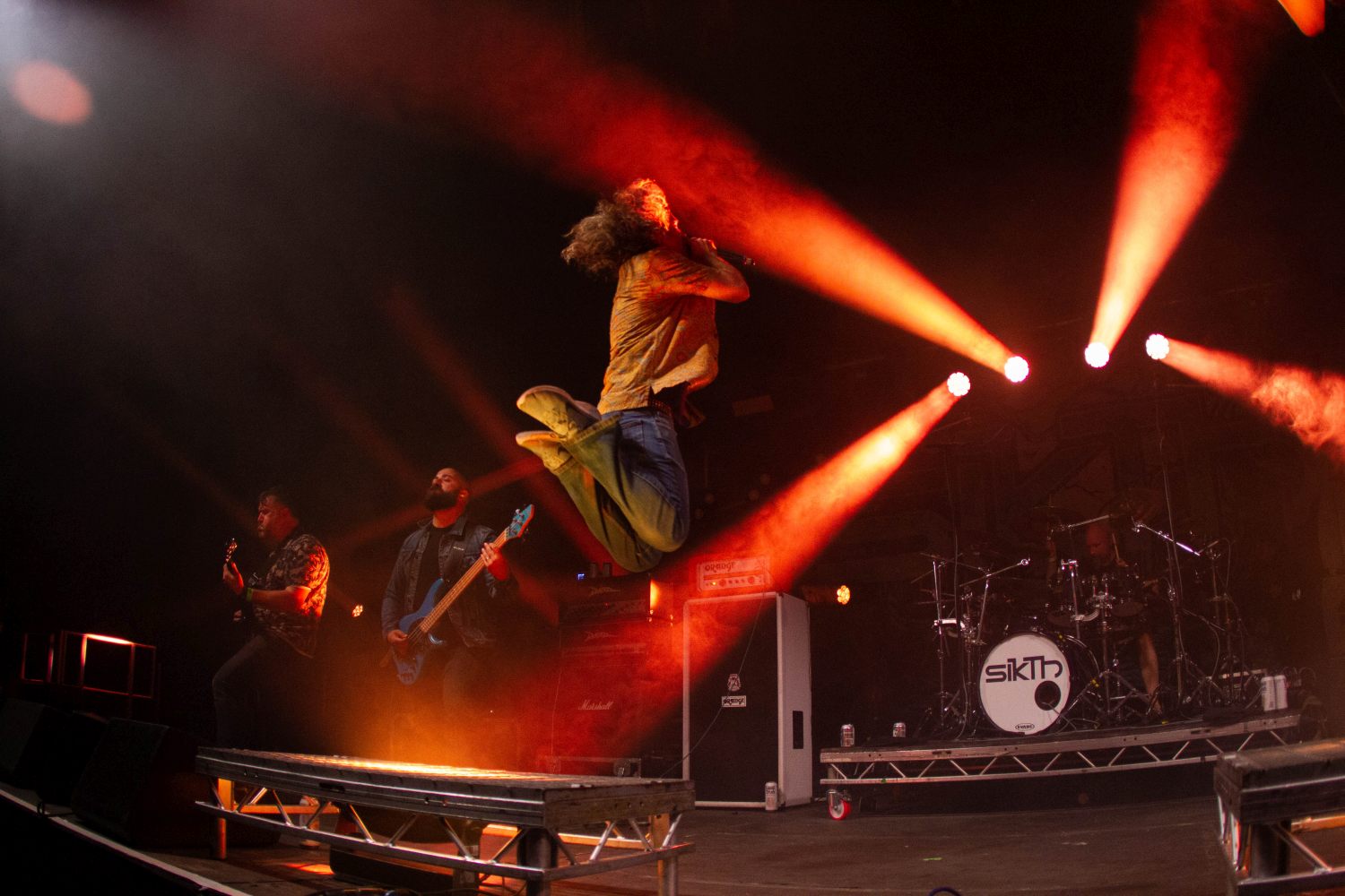 Photo by Carl Battams