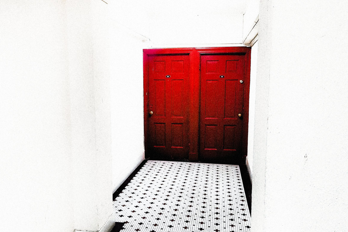 concealer this room could be heaven crop